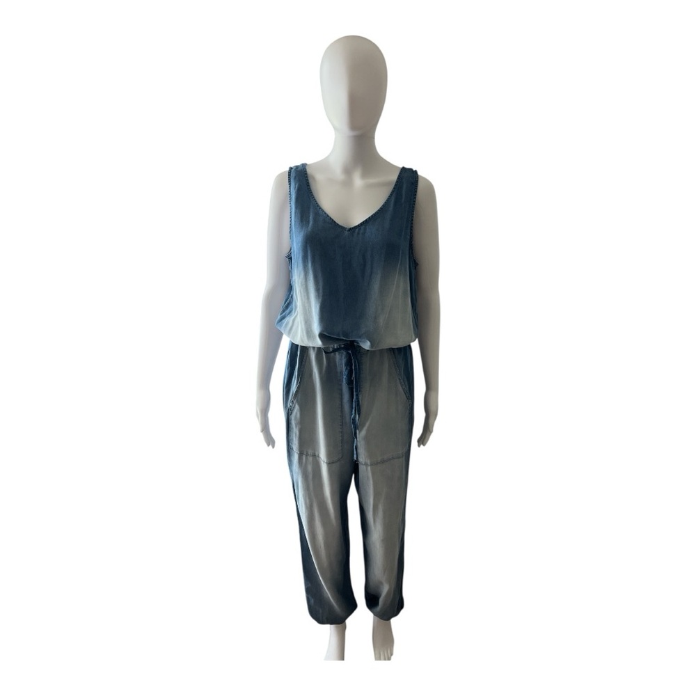 Zenana Blue Sleeveless Jumpsuit Size M